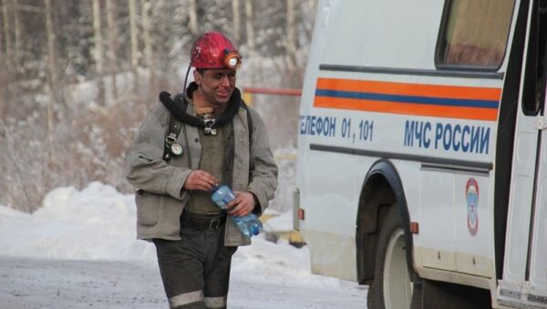 Операция по спасению горняков на шахте Есаульская в Новокузнецком районе