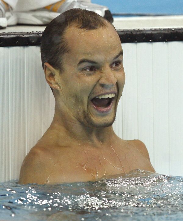 Россиянин Игорь Плотников выиграл золото Паралимпиады плавании на 100 м на спине