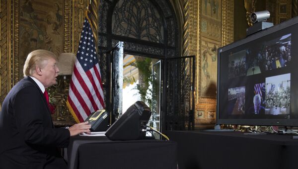 Президент США Дональд Трамп провёл видеоконференцию с военными США. 24 декабря 2017