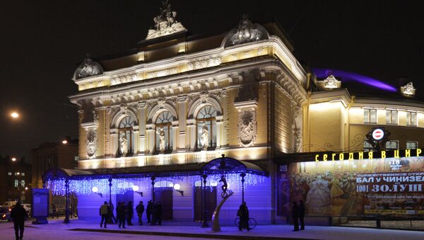 Здание Большого Санкт-Петербургского Государственного цирка на Фонтанке