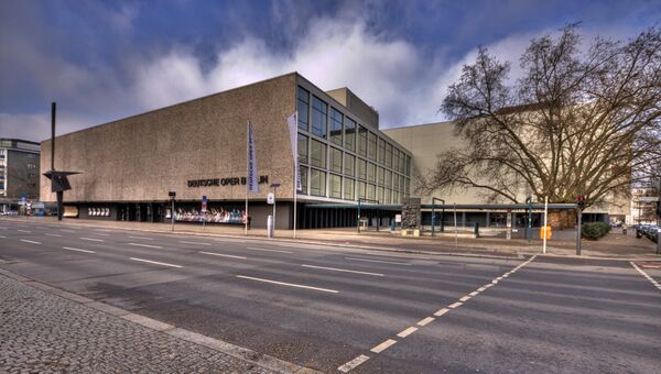 Здание Немецкой оперы в Берлине