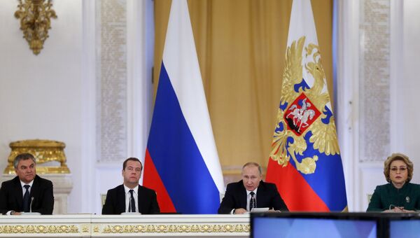 Владимир Путин на заседании Государственного совета по вопросам повышения инвестиционной привлекательности регионов. 27 декабря 2017