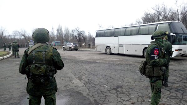 Во время обмена пленными между ЛНР и ДНР и Киевом. Архивное фото