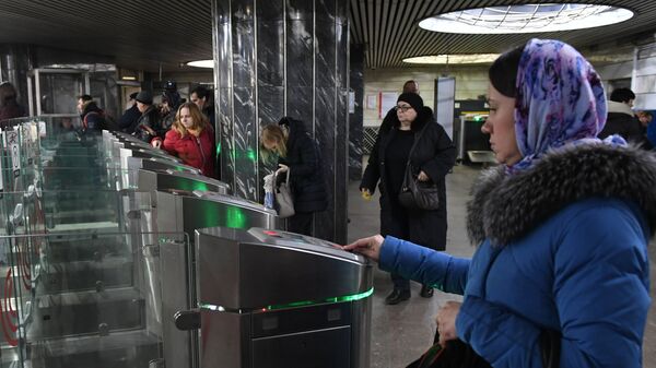 Оплата проезда в московском метро. Архивное фото