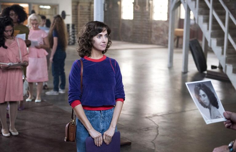 Кадр из сериала Блеск Кадр из сериала Блеск