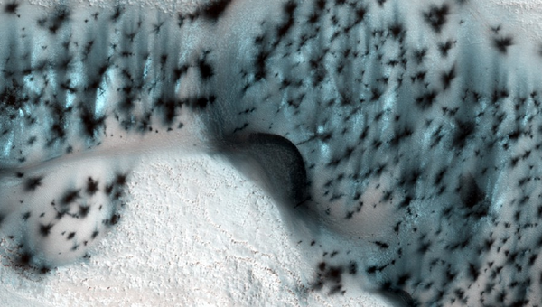 Снимок Марса межпланетной станцией Mars Reconnaissance Orbiter