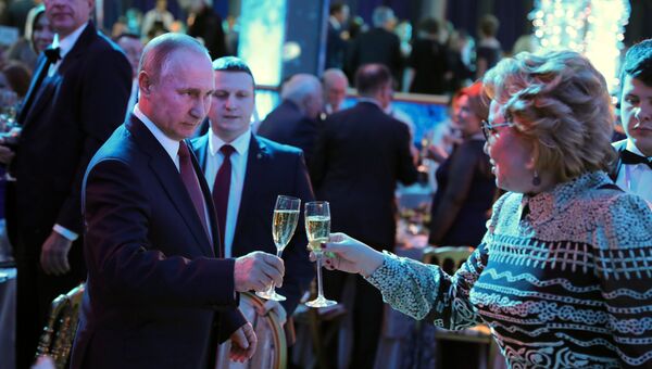 Президент РФ Владимир Путин на приеме в честь Нового года в Кремле