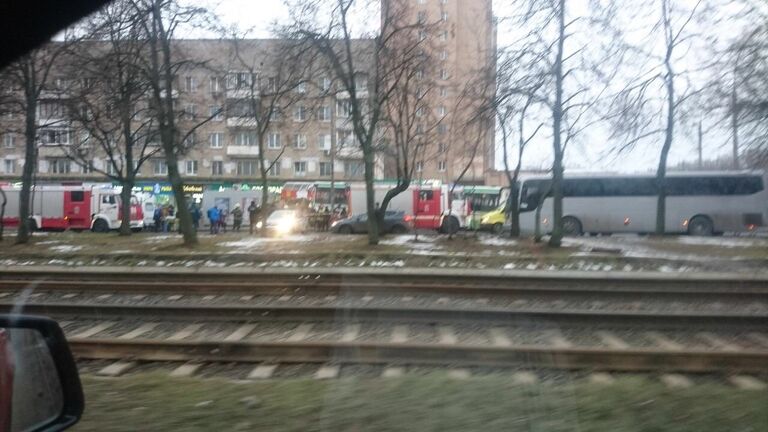 На месте ДТП возле метро Сходненская в Москве. 29 декабря 2017