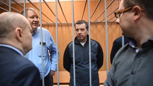 Бывший глава федерального агентства по обустройству государственной границы РФ Дмитрий Безделов в Мещанском суде города Москвы. 29 декабря 2017