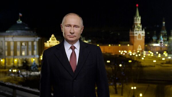 Желаю всем вам успехов и благополучия - Путин поздравил россиян с Новым годом
