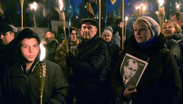 Участники марша националистов, приуроченного к 109-й годовщине со дня рождения Степана Бандеры, во Львове