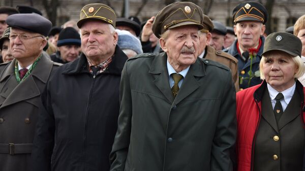 Участники марша националистов, приуроченного к 109-й годовщине со дня рождения Степана Бандеры, во Львове