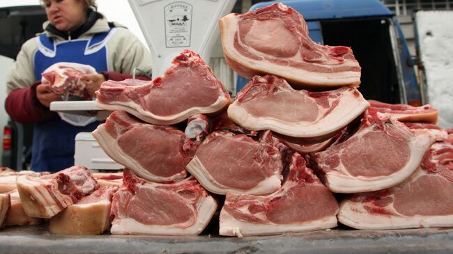 Продажа мяса. Архивное фото