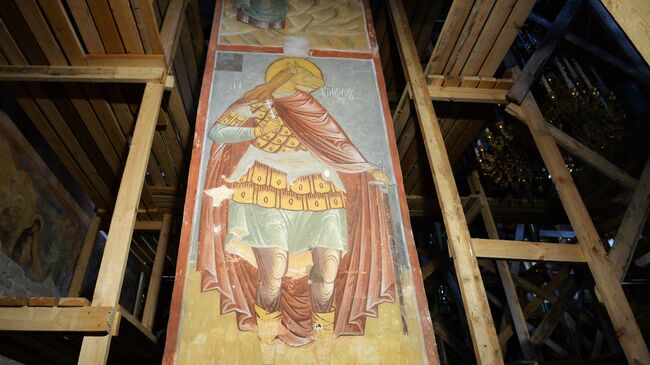 Фреска Святой Христофор в Соборе Успения Пресвятой Богородицы в Свияжске