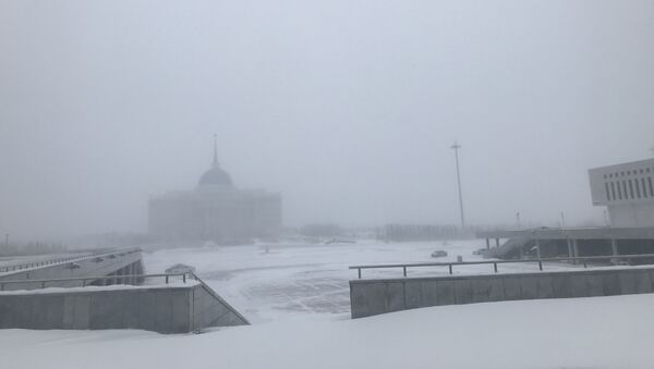 Сложные погодные условия в Астане, Казахстан. 11 января 2018