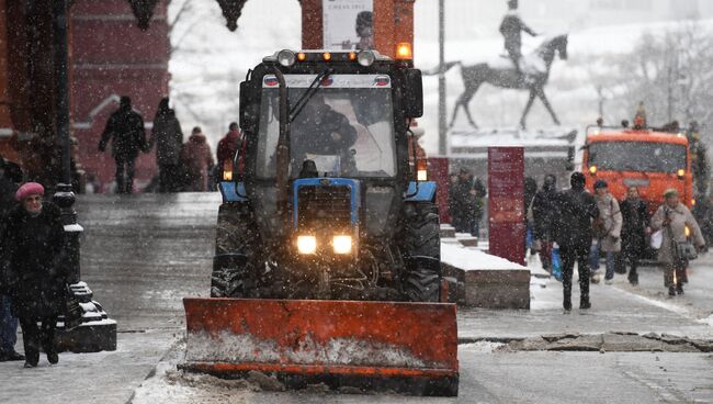 Снег в Москве