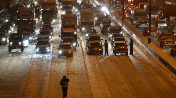 Автомобильные пробки в Москве. Архивное фото