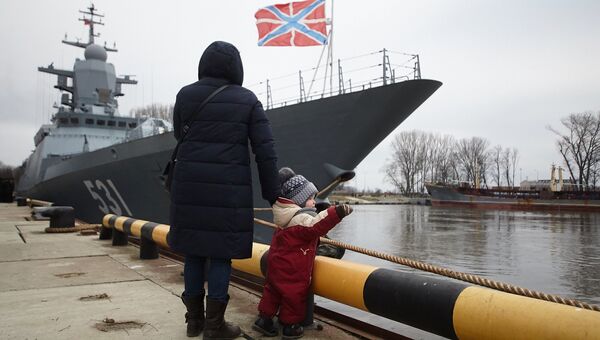 Корвет Сообразительный Балтийского флота во время прибытия в порт Балтийска. 14 января 2018