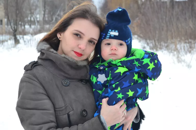 Яна с сыном Львом, Донецк, ДНР Яна с сыном Львом, Донецк, ДНР