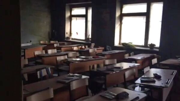 Нападение на школу в поселке Сосновый Бор в Улан-Удэ. Архивное фото