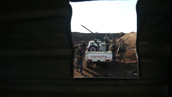Турецкие военные из Свободной сирийской армии на позиции курдов в районе Африн. 20 января 2018