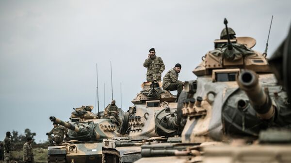 Турецкая бронетехника на турецко-сирийской границе. 21 января 2018