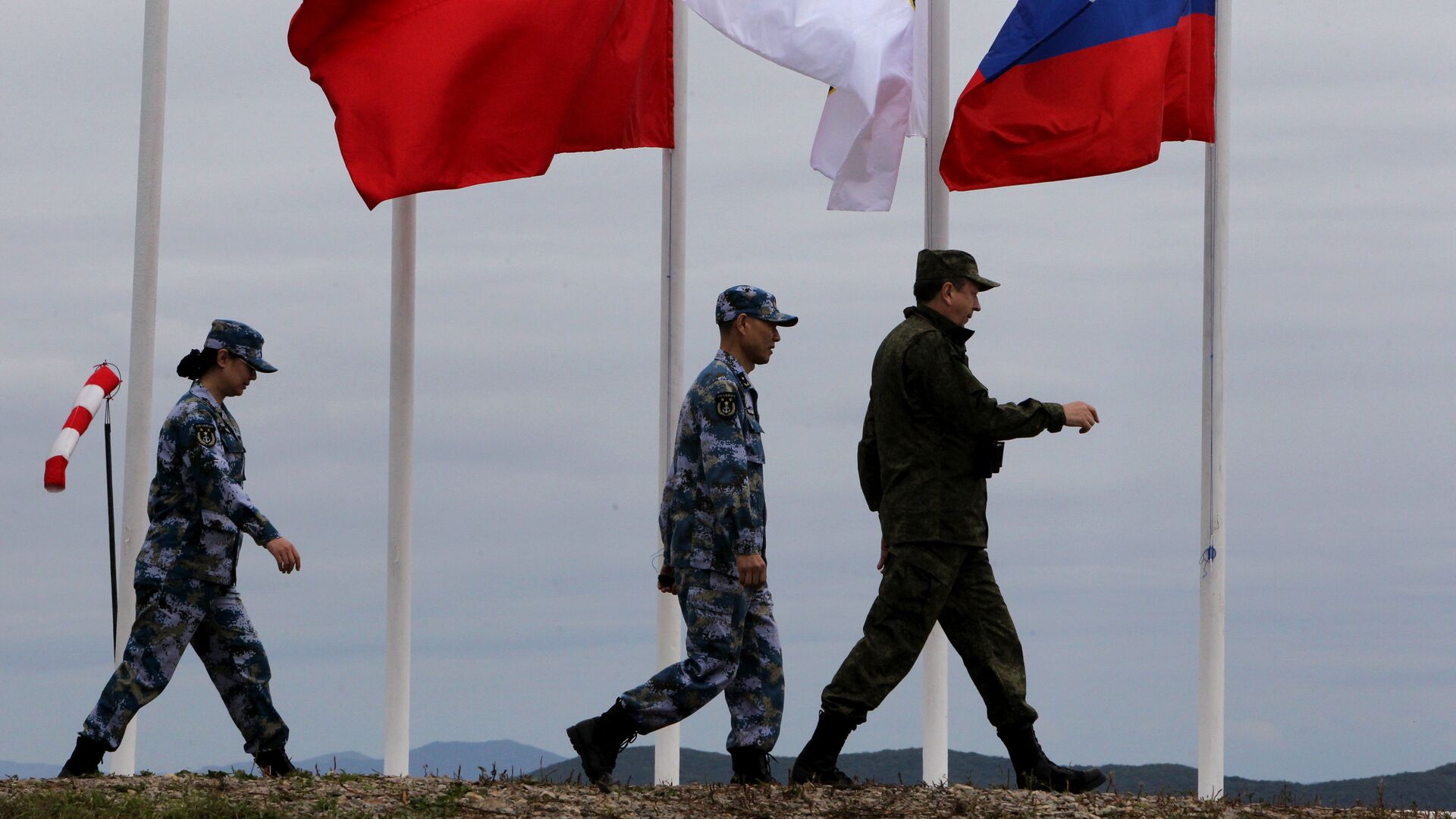 Российско-китайские военно-морские учения Морское взаимодействие на полигоне Клерк в Приморском крае - РИА Новости, 1920, 16.05.2024