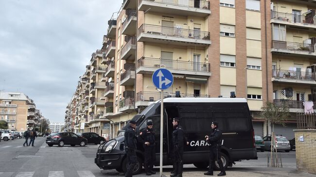 Сотрудники национальной полиции Италии в Риме. Архивное фото