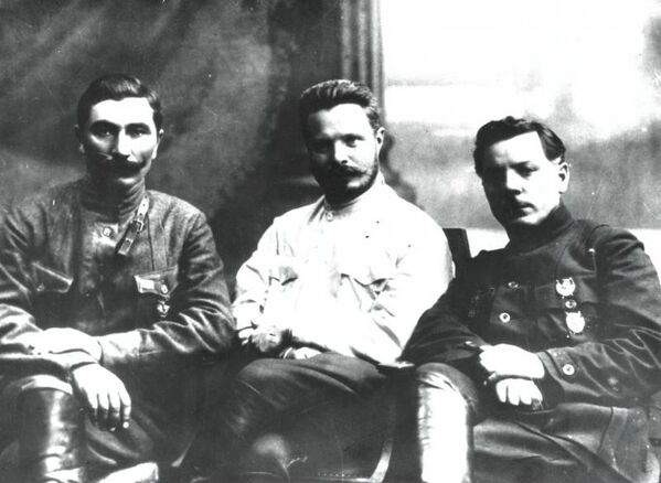 Семен Буденный, Михаил Фрунзе, Климент Ворошилов. 1921 год