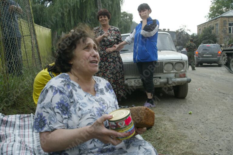 Беженцы, прибывшие в село Джава из Цхинвали