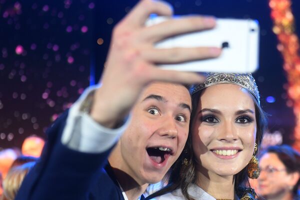 Победительница XX Республиканского конкурса красоты Мисс Татарстан-2017 Камилла Хусаинова на церемонии награждения