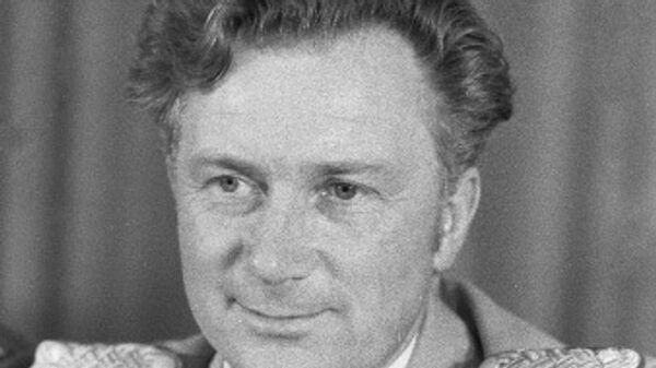 Космонавт-исследователь ГДР Зигмунд Йен. Архив