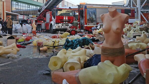 Последствия пожара на рынке Садовод в Москве. 25 января 2018