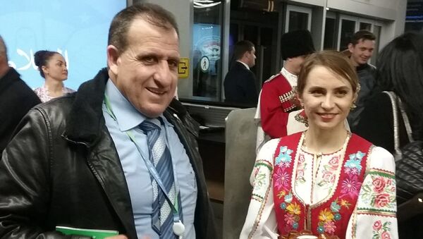 Ансамбль Любо перед встречей делегаций на конгрессе в Сочи. 28 января 2018