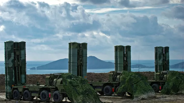 Полк С-400 на боевом дежурстве в Крыму. Архивное фото