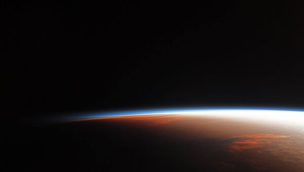 Рассвет на Международной космической станции. Архивное фото