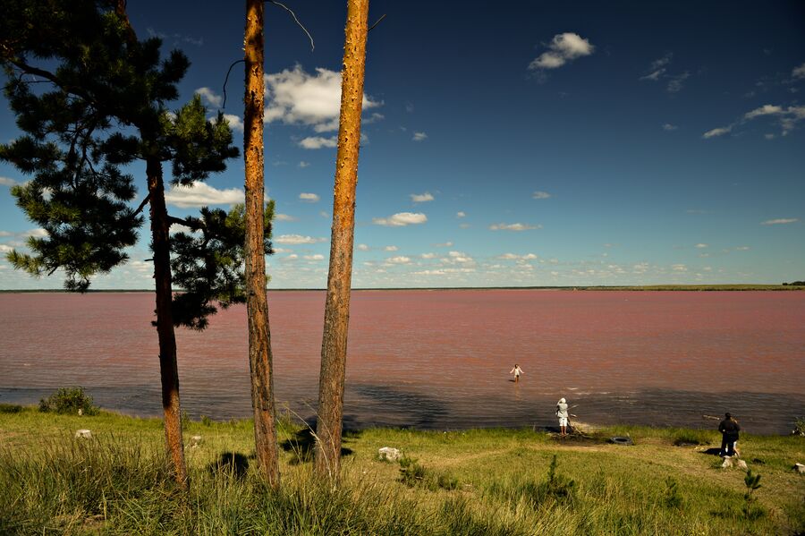 На берегах Малинового озера в Алтайском крае