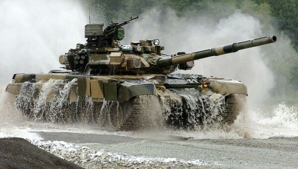Танк Т-90С. Архивное фото