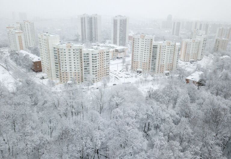 Снег в Москве