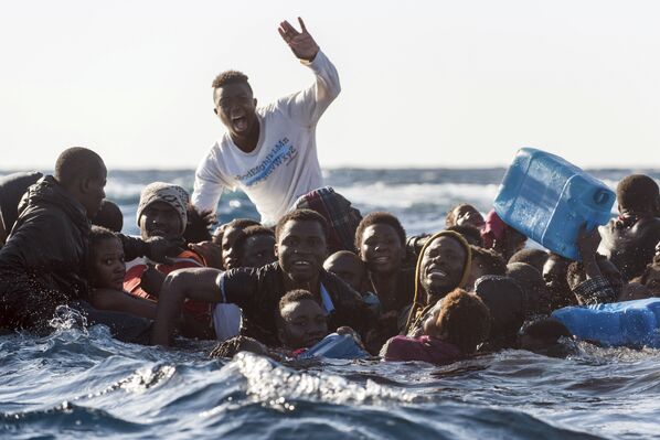 Мигранты в Средиземном море. 27 января 2018 года