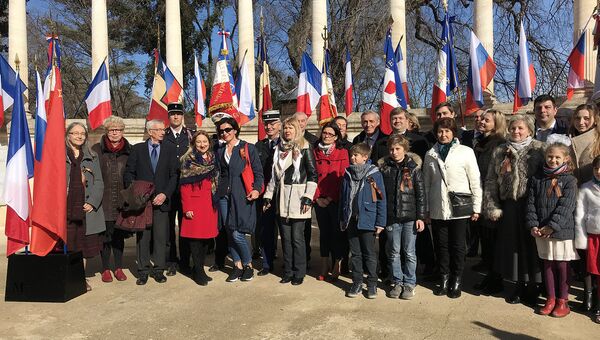Участники церемонии посвященной памяти Сталинградской битвы, в Монпелье. 2 февраля 2018