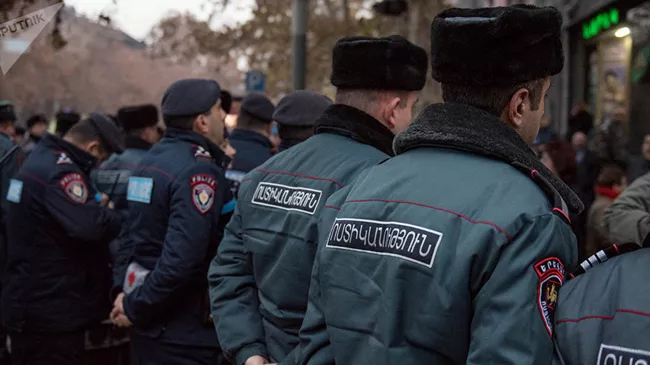 Сотрудники полиции в Армении