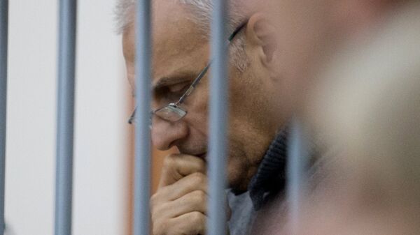 Бывший губернатор Сахалинской области Александр Хорошавин во время оглашения приговора в Южно-Сахалинском городском суде. Архивное фото