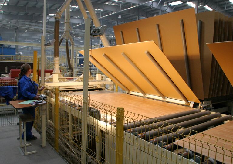 На предприятии ООО Кроностар в Костромской области 