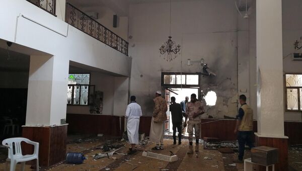 На месте взрыва в мечети в Бенгази. 9 февраля 2018