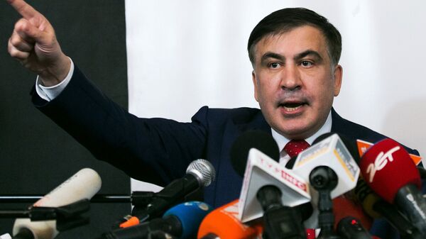  Михаил Саакашвили во время пресс-конференции в Варшаве