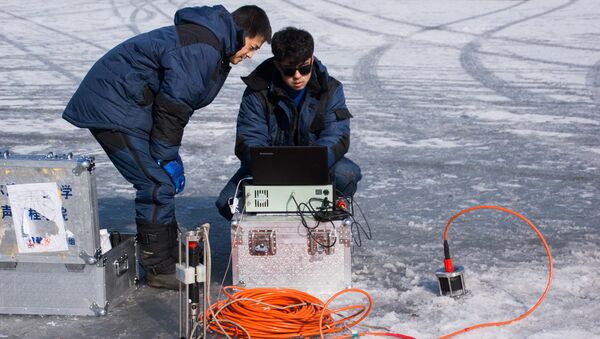 Ученые ДВФУ и Китая начали испытания уникальной подледной связи для Арктик. 13 февраля 2018