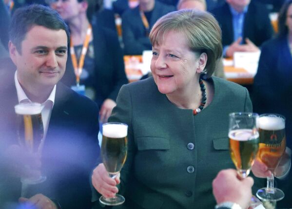 Канцлер Германии Ангела Меркель во время встречи Христианско-демократического союза Германии
