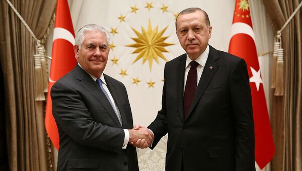 Встреча президента Турции Тайипа Эрдоганом с госсекретарем США Рексом Тиллерсоном в Анкаре