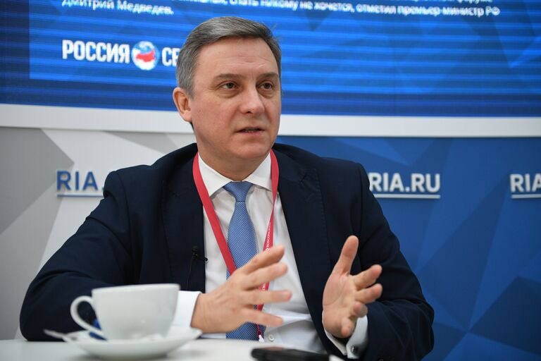 Руководитель Федерального агентства связи Олег Духовницкий Руководитель Федерального агентства связи Олег Духовницкий